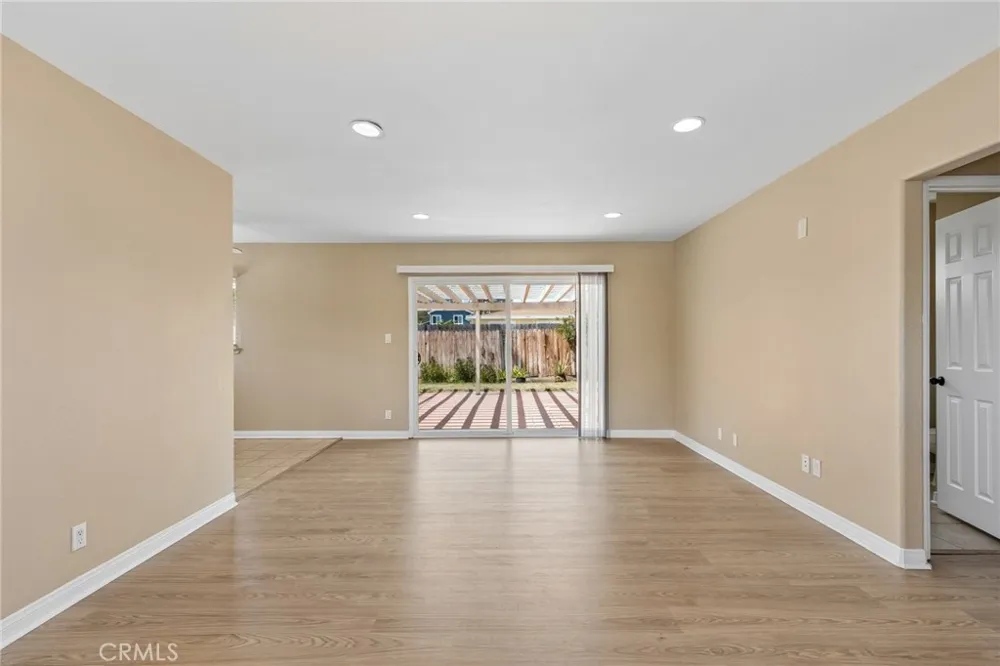 1165 6th Port Hueneme, CA 93041