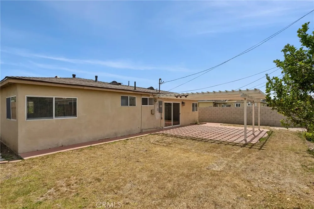 1165 6th Port Hueneme, CA 93041