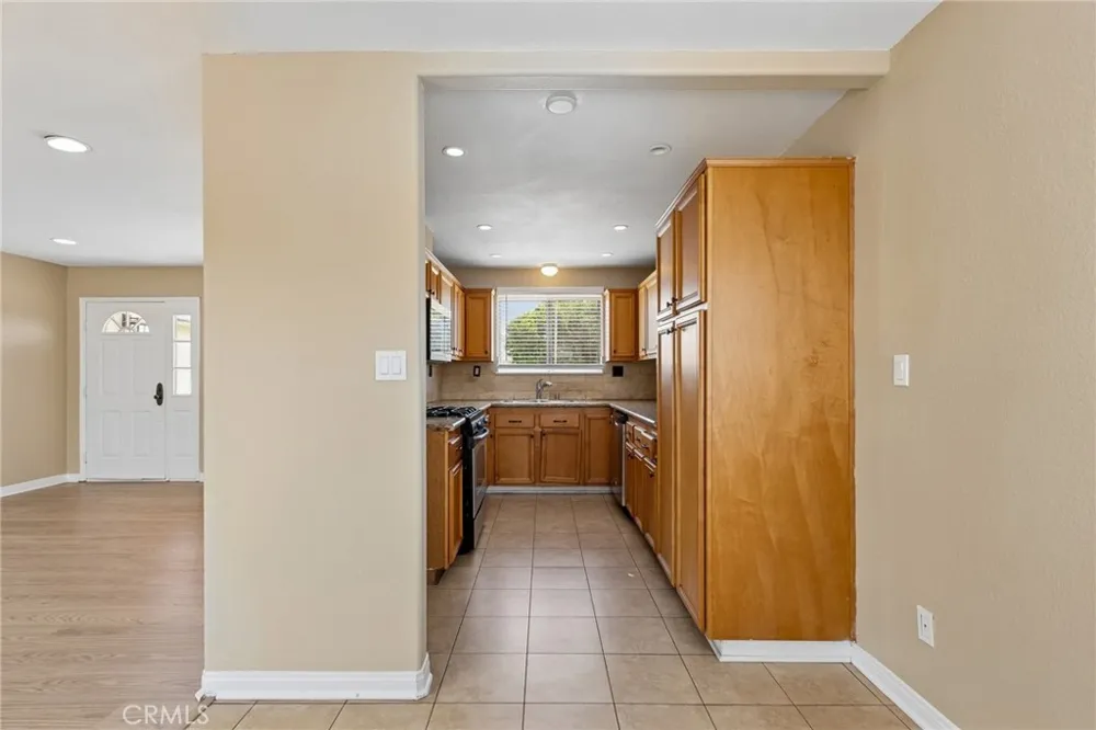 1165 6th Port Hueneme, CA 93041