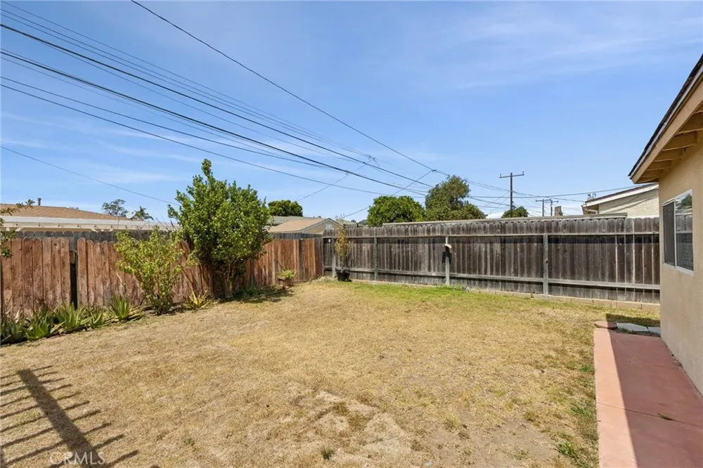 1165 6th Port Hueneme, CA 93041