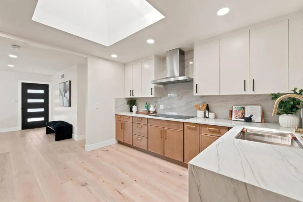 2983 Howell Avenue Santa Clara, CA 95051