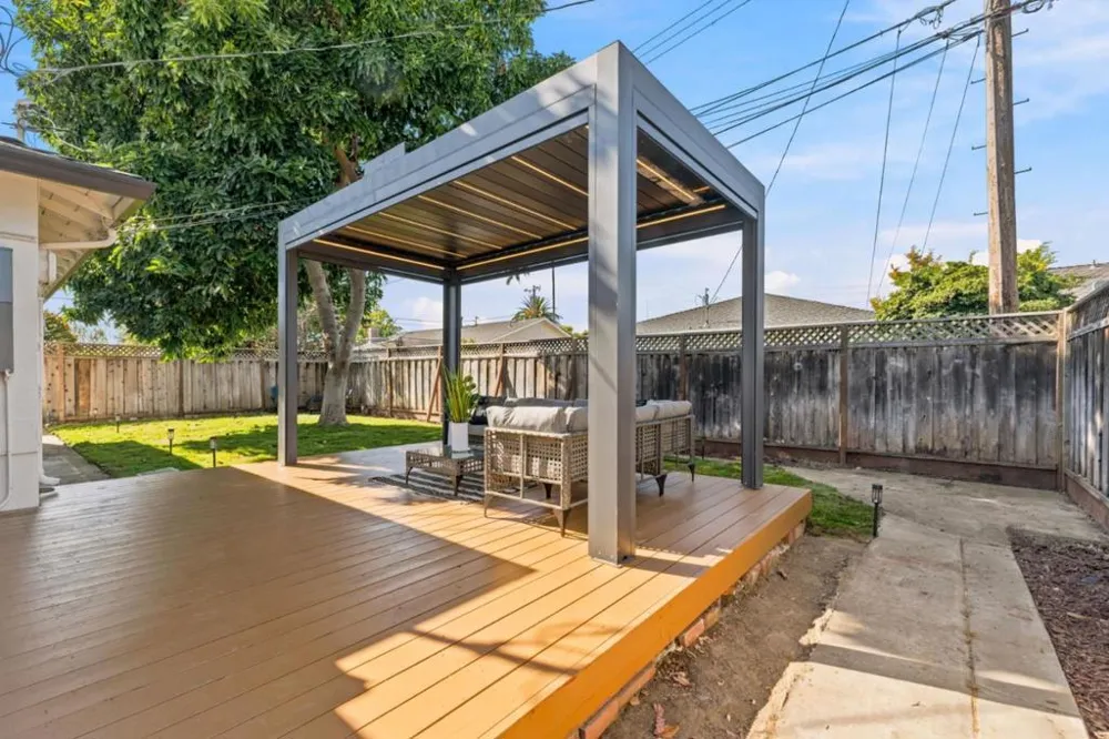 2983 Howell Avenue Santa Clara, CA 95051