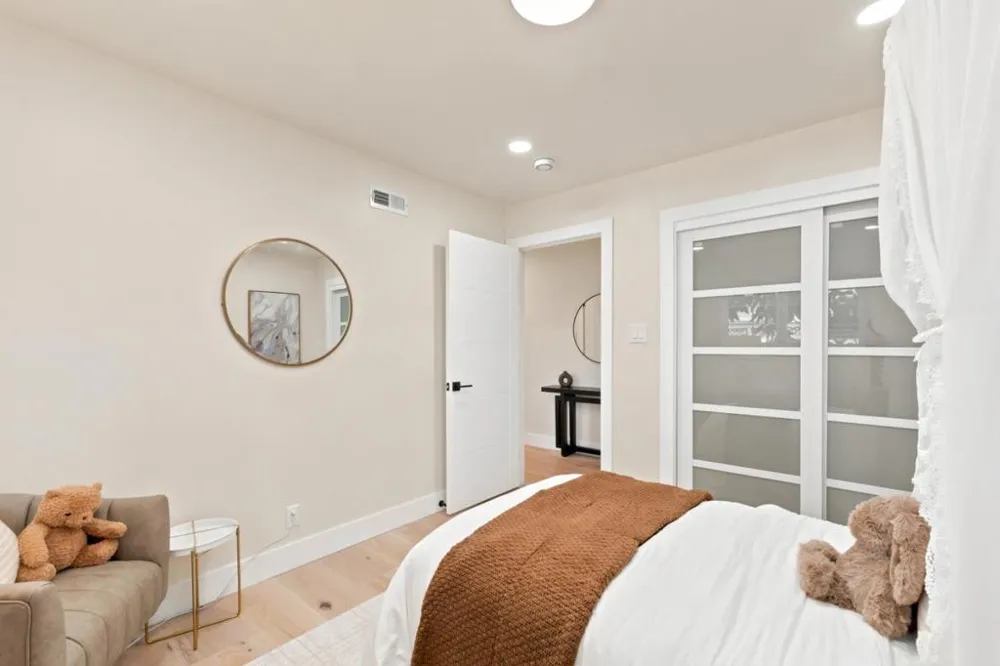 2983 Howell Avenue Santa Clara, CA 95051