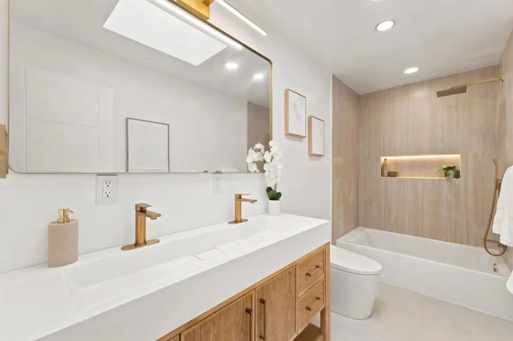 2983 Howell Avenue Santa Clara, CA 95051