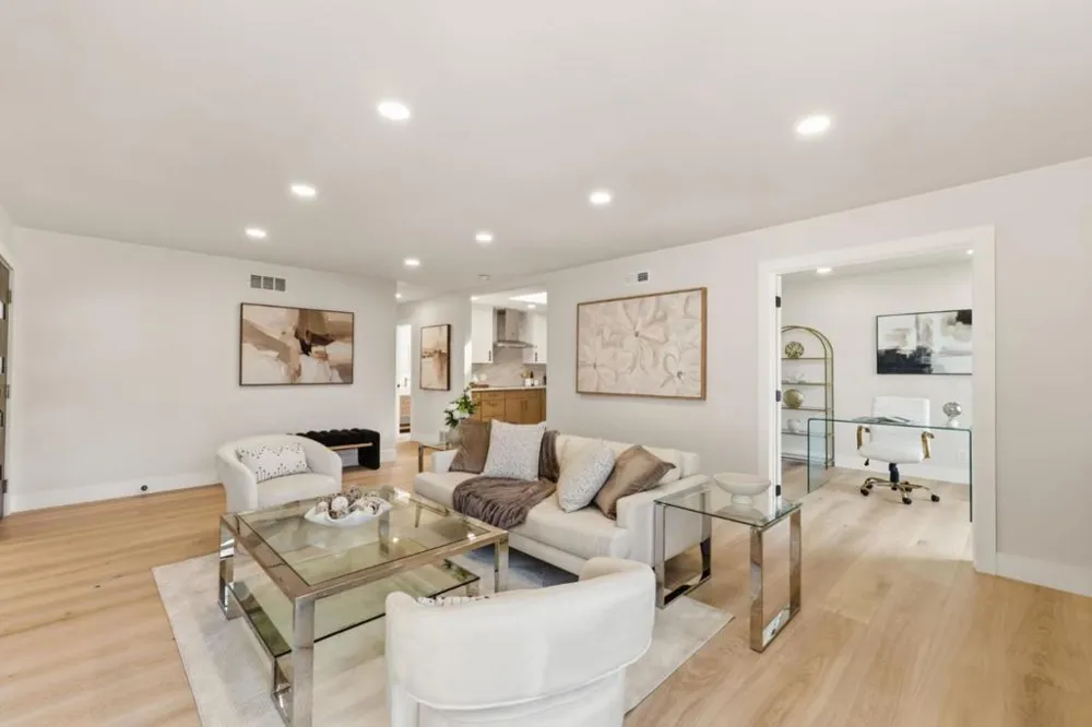 2983 Howell Avenue Santa Clara, CA 95051