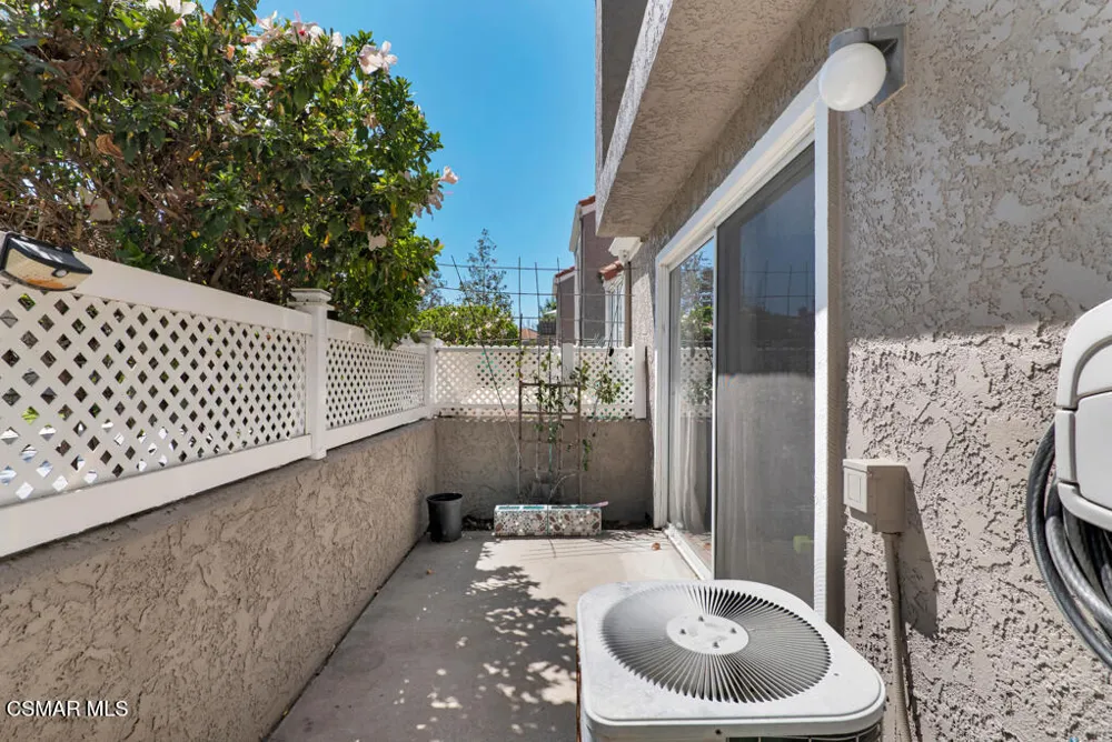 6059 Paseo Encantada Camarillo, CA 93012