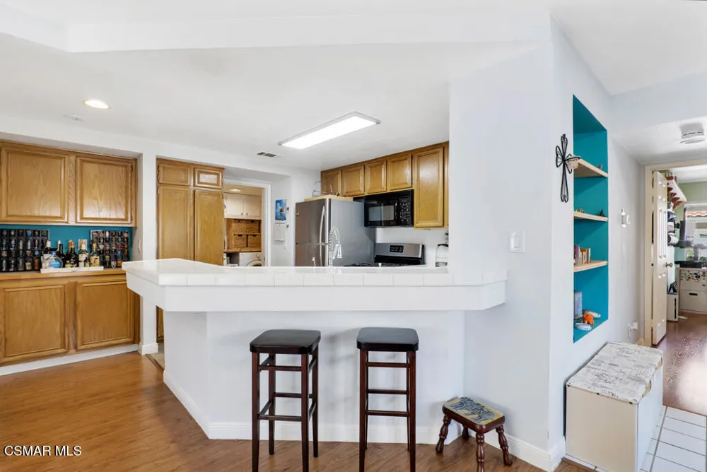 6059 Paseo Encantada Camarillo, CA 93012