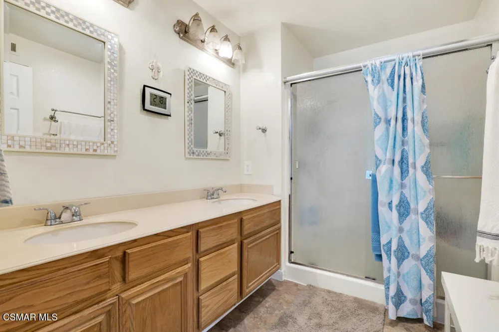 6059 Paseo Encantada Camarillo, CA 93012