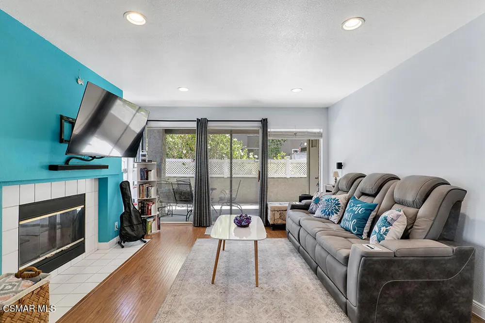 6059 Paseo Encantada Camarillo, CA 93012