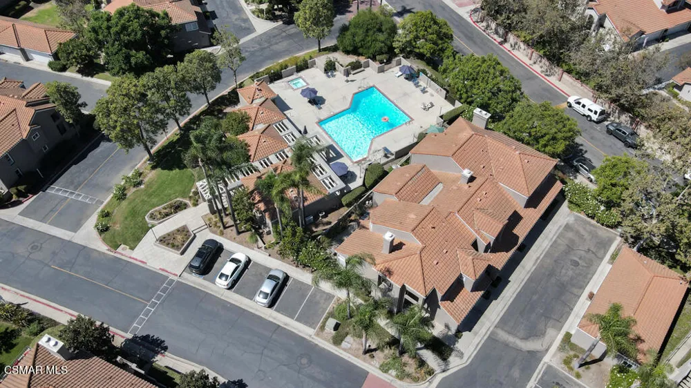 6059 Paseo Encantada Camarillo, CA 93012