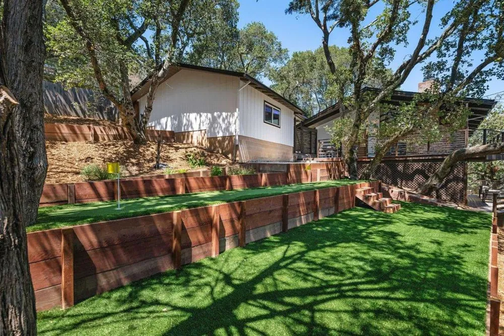 145 Dolton Avenue San Carlos, CA 94070