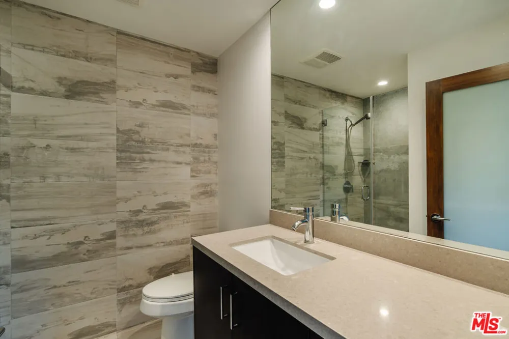 3423 Scadlock Lane Sherman Oaks, CA 91403