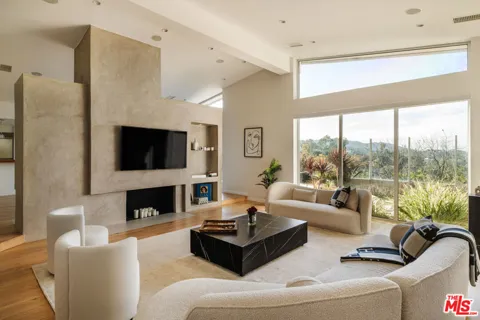 3423 Scadlock Lane