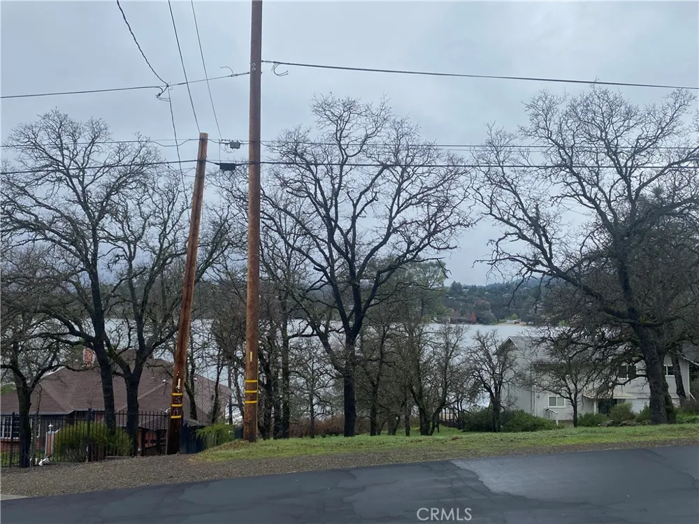 19210 Shore Court Hidden Valley Lake, CA 95467