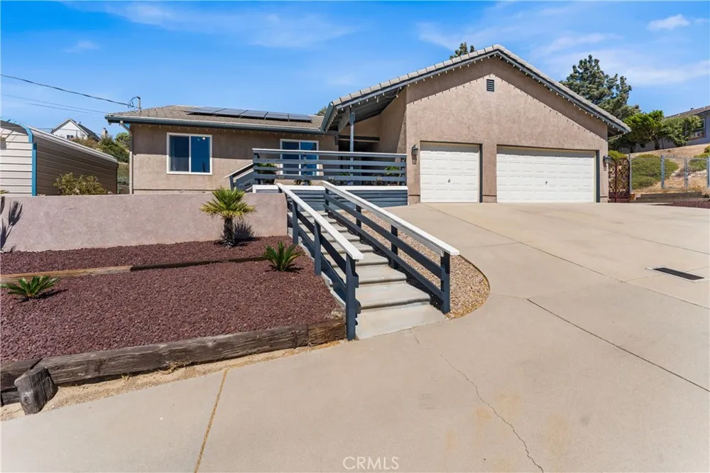 14733 Deer Bank Road Lake Hughes, CA 93532