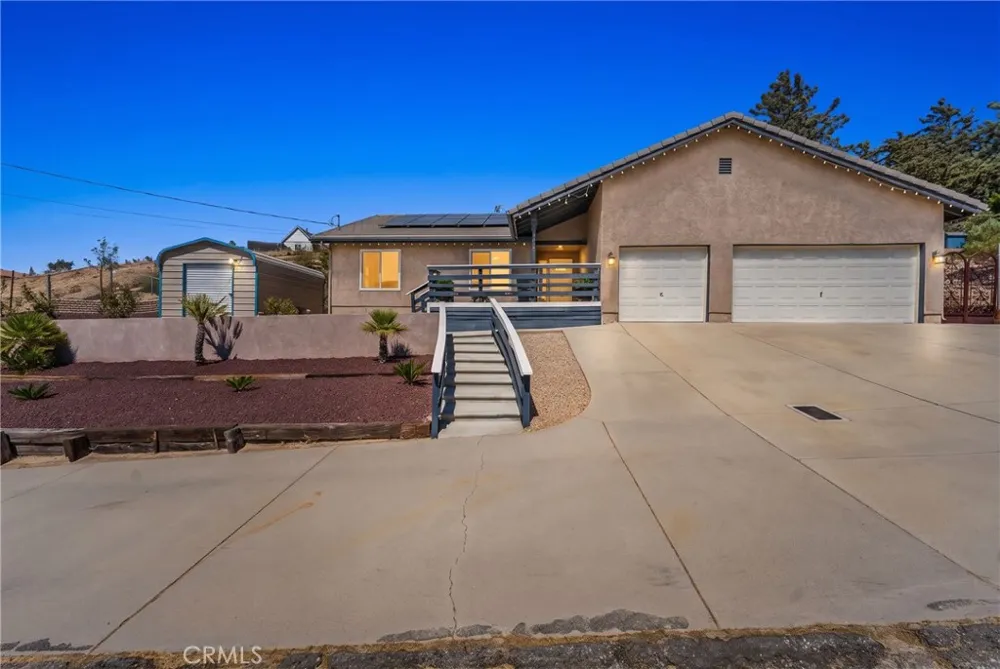 14733 Deer Bank Road Lake Hughes, CA 93532