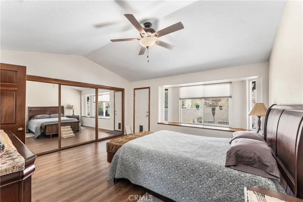 14733 Deer Bank Road Lake Hughes, CA 93532