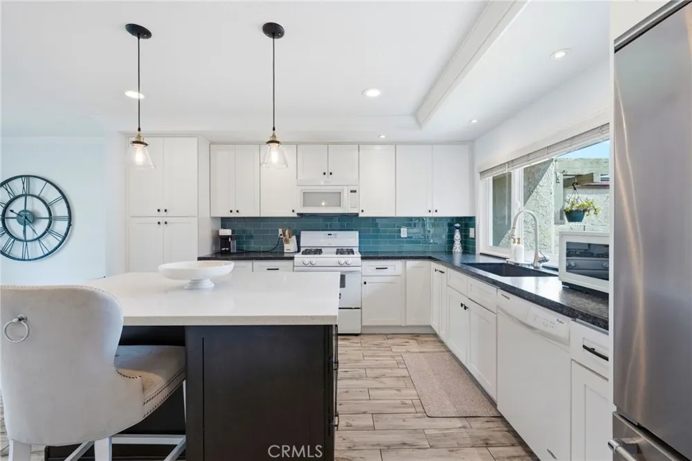 255 S Vista Del Monte Anaheim, CA 92807