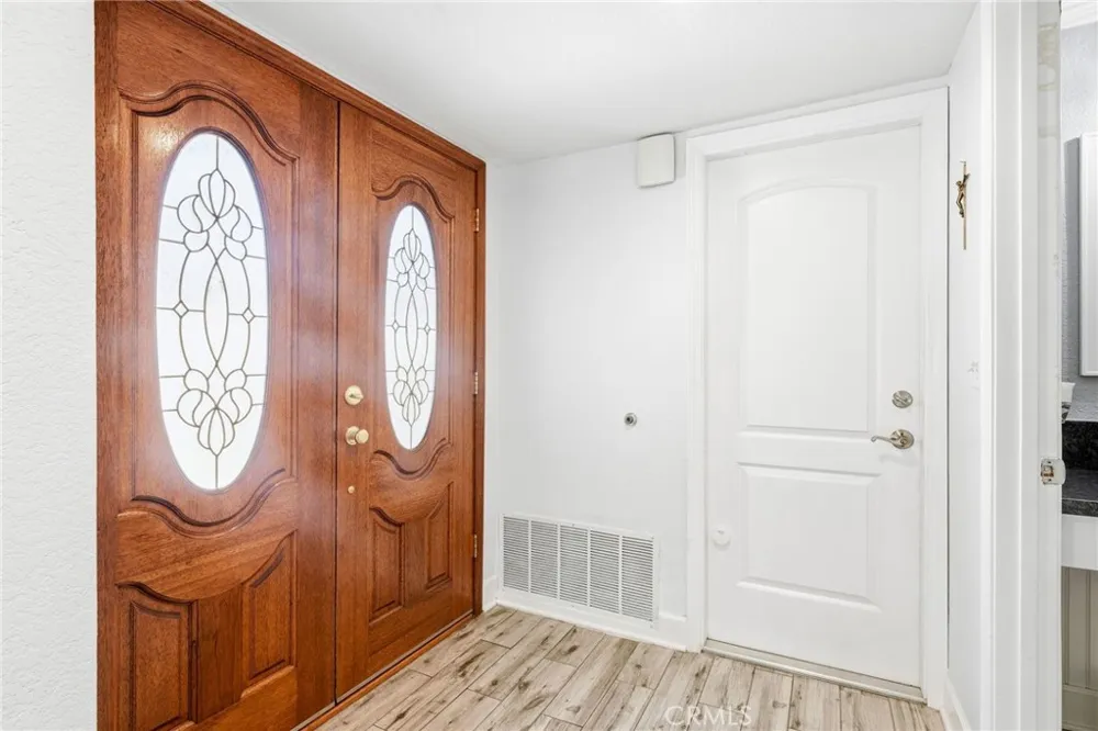 255 S Vista Del Monte Anaheim, CA 92807