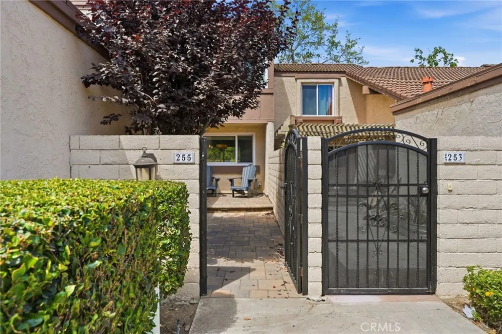 255 S Vista Del Monte Anaheim, CA 92807