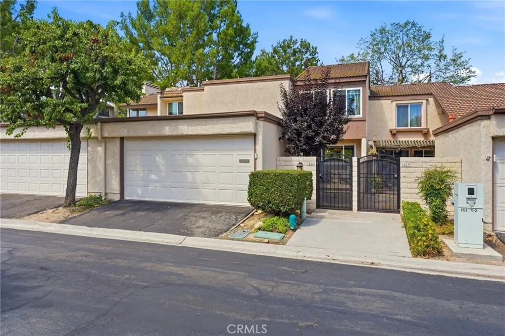 255 S Vista Del Monte Anaheim, CA 92807
