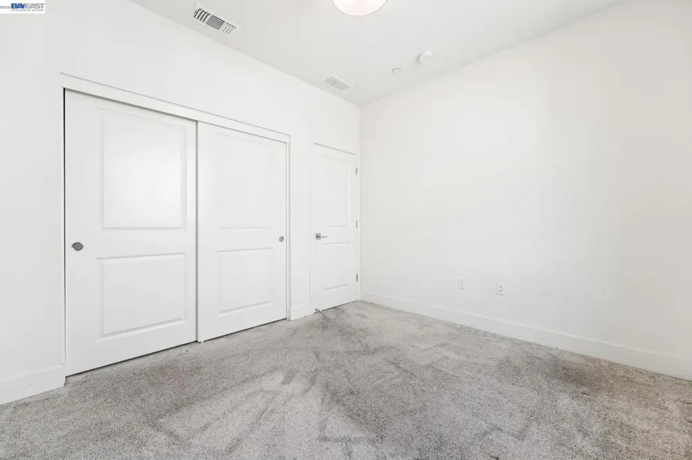 2107 Daimler St Lathrop, CA 95330