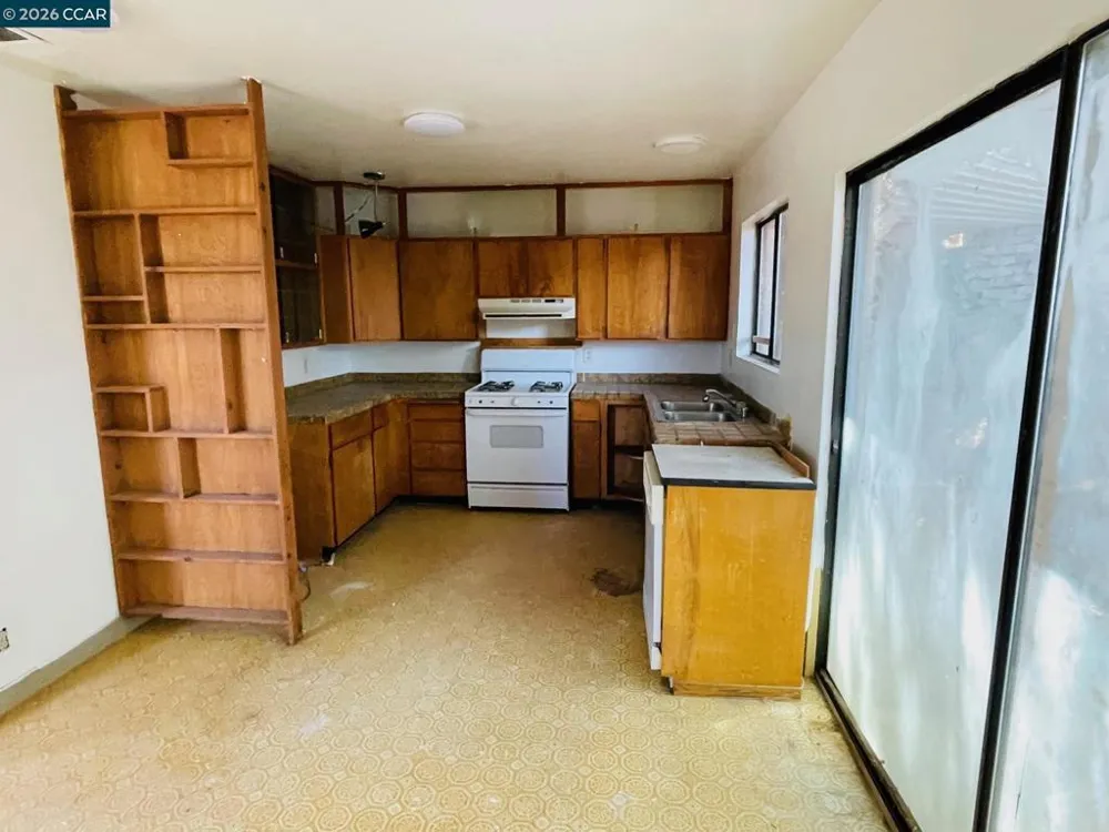 1119 Warren Ave Vallejo, CA 94591