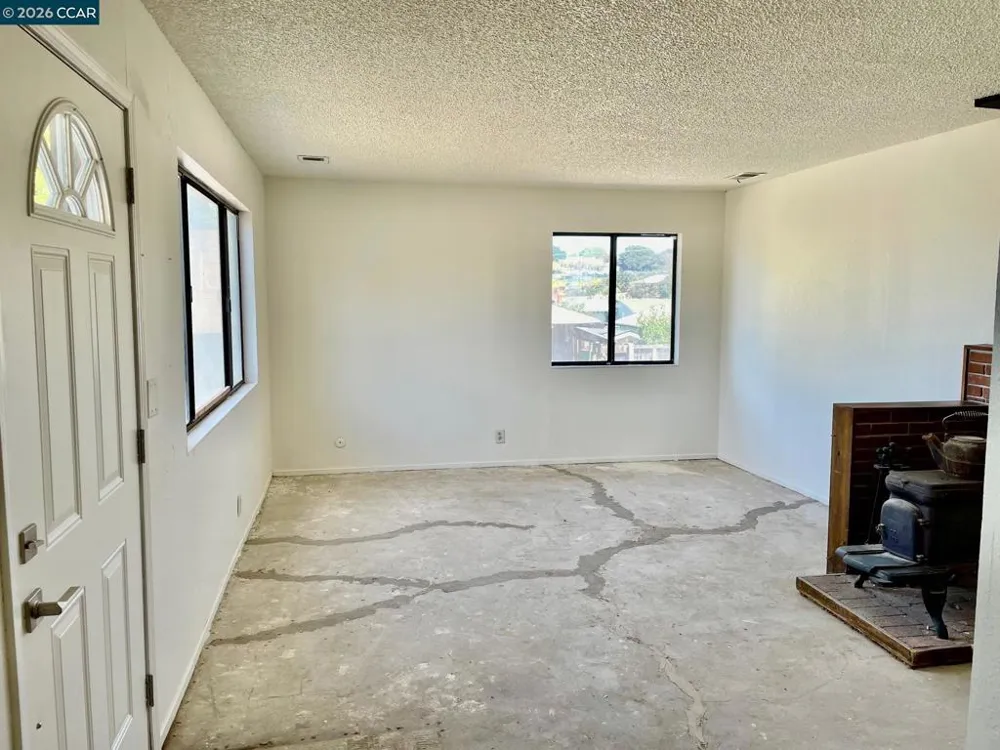 1119 Warren Ave Vallejo, CA 94591