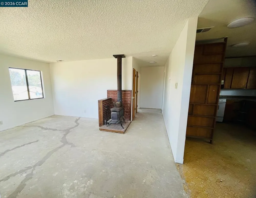 1119 Warren Ave Vallejo, CA 94591