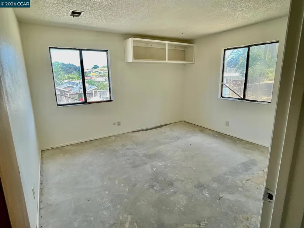 1119 Warren Ave Vallejo, CA 94591