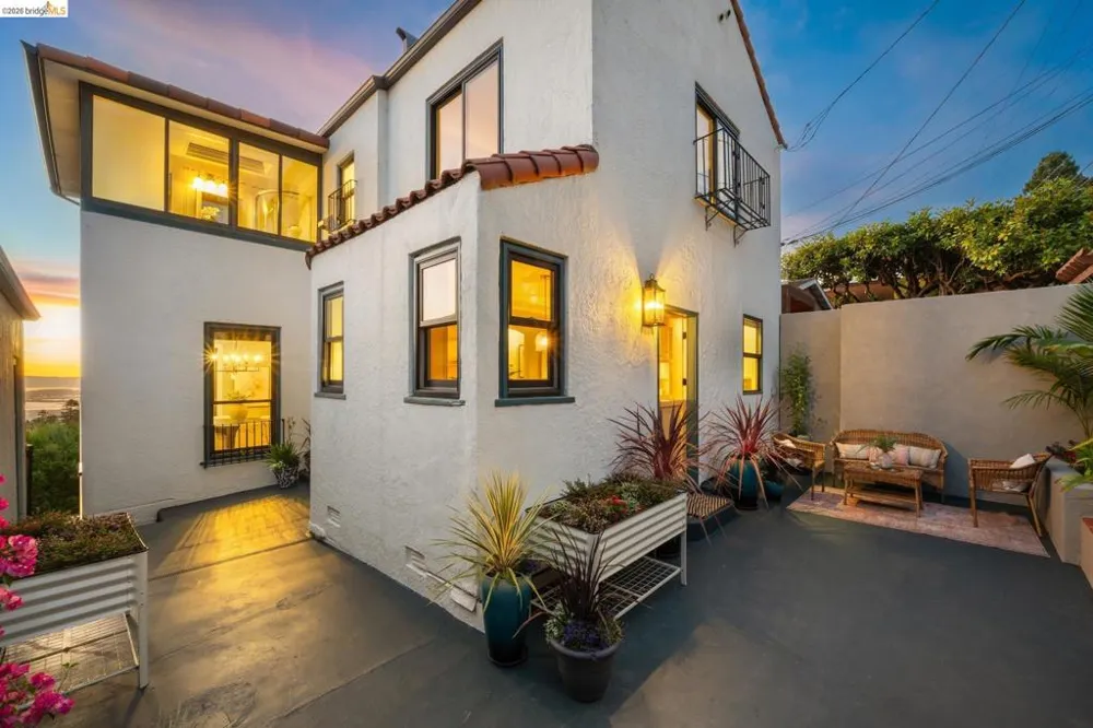 948 Hilldale Ave Berkeley, CA 94708