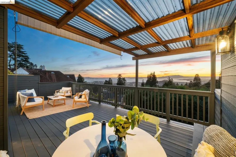 948 Hilldale Ave Berkeley, CA 94708