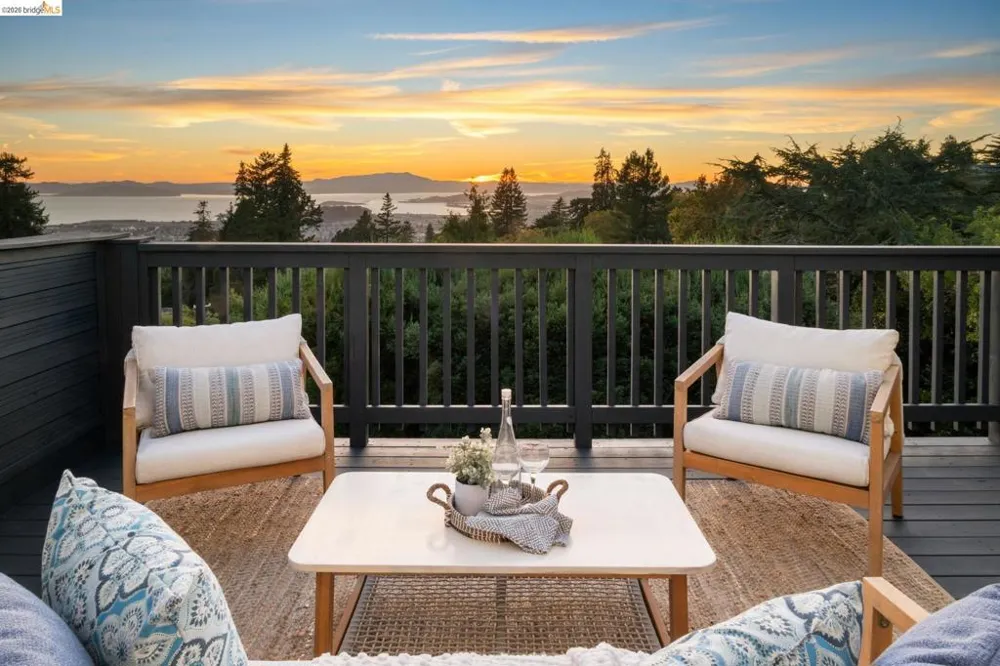 948 Hilldale Ave Berkeley, CA 94708