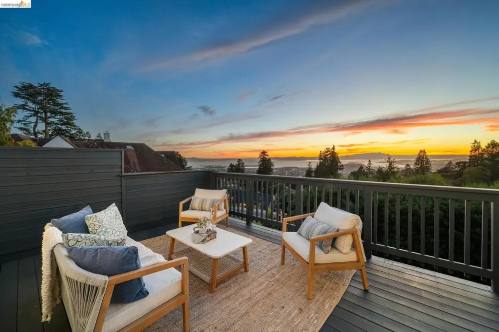 948 Hilldale Ave Berkeley, CA 94708