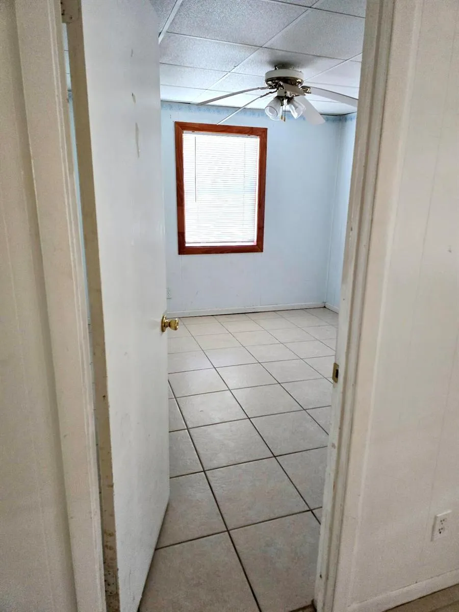 3203 SE 29th Lane ## 6 Okeechobee, FL 34974