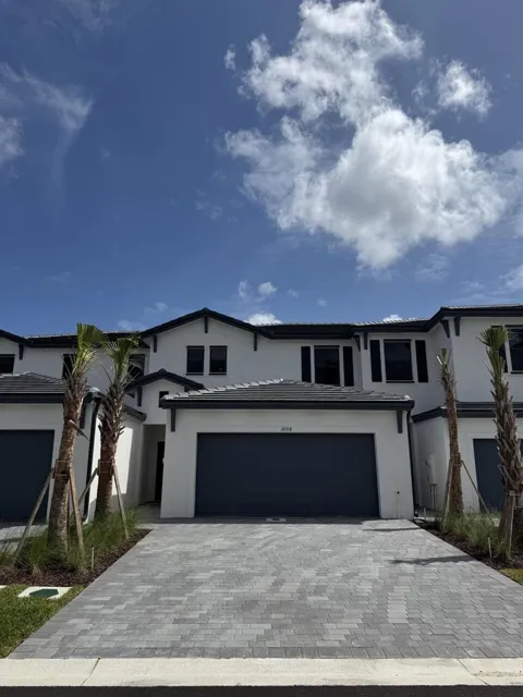 3008 PARK PLACE #5838