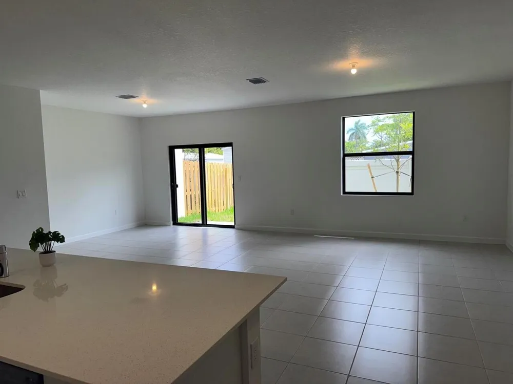 3008 PARK PLACE #5838 Dania Beach, FL 33312