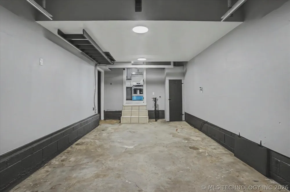 8943 E Marshall Place Tulsa, OK 74115