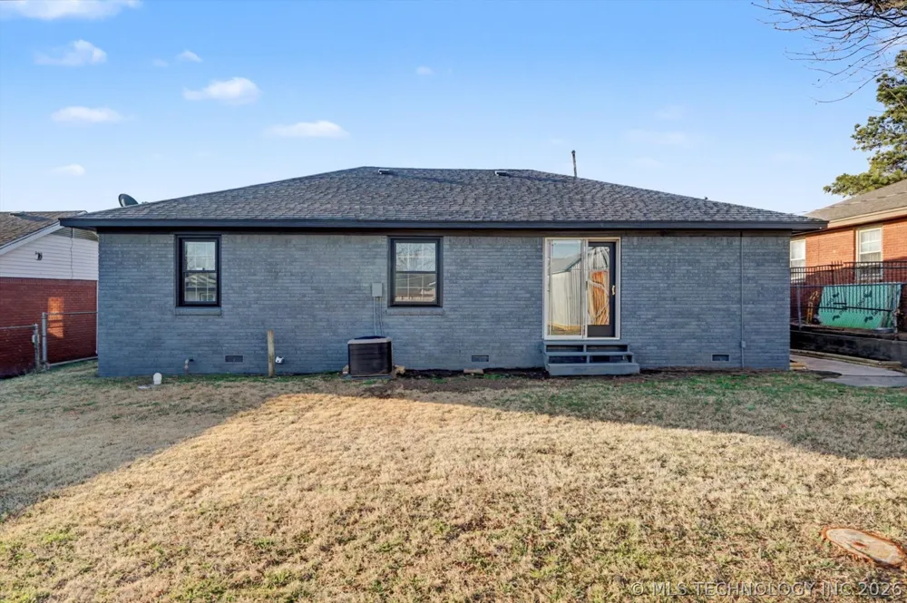 8943 E Marshall Place Tulsa, OK 74115