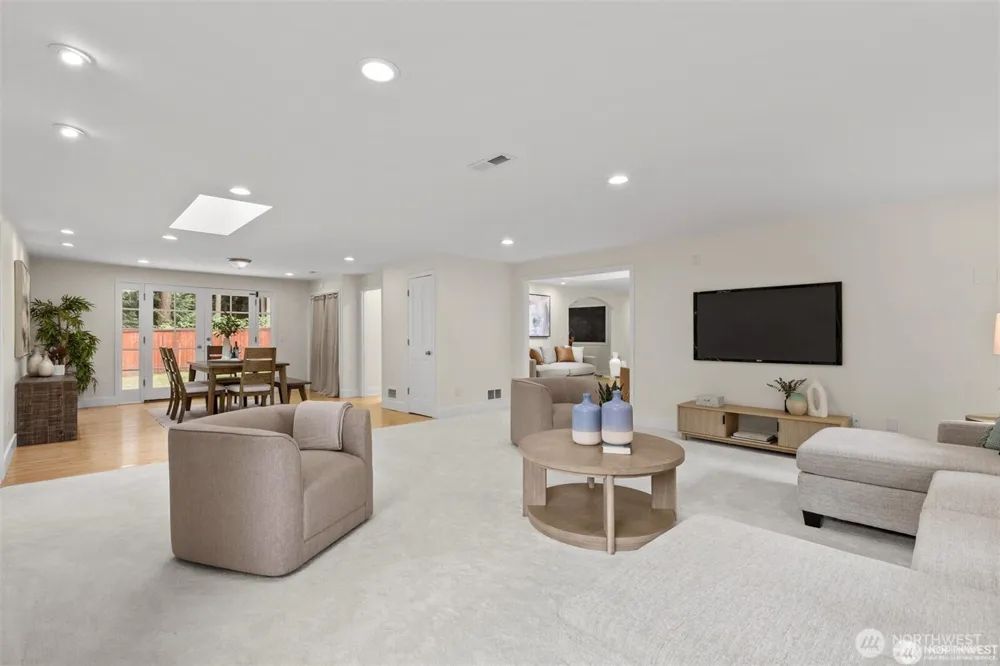 15515 184th Place NE Woodinville, WA 98072