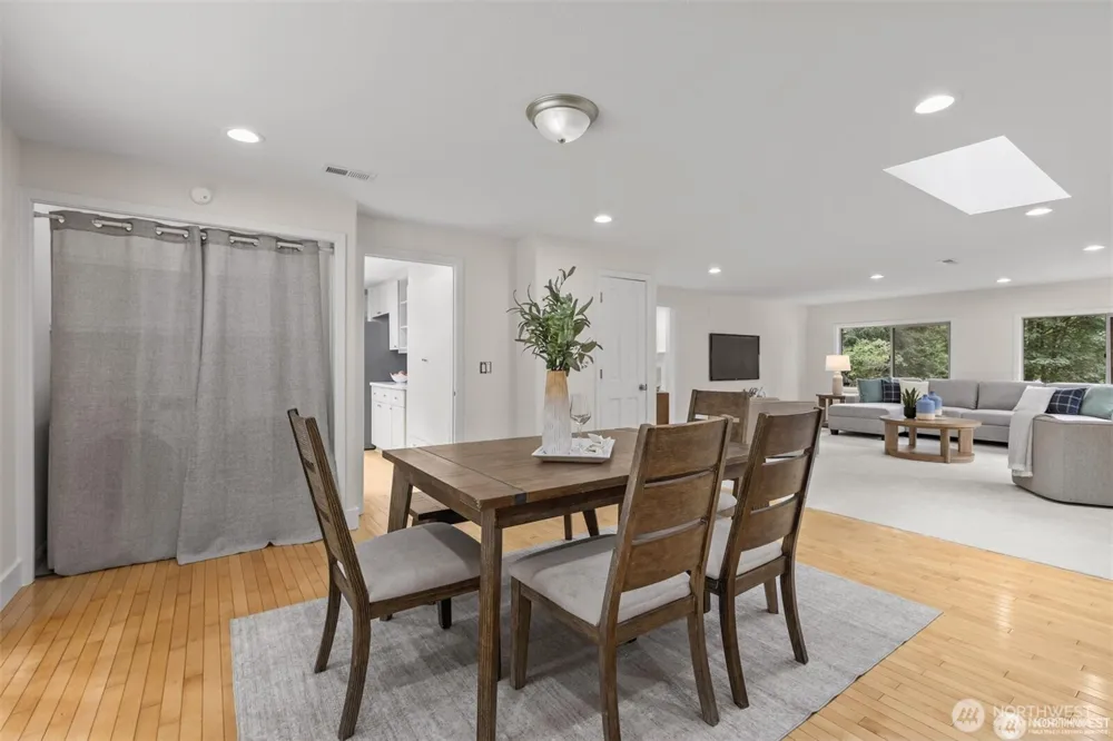 15515 184th Place NE Woodinville, WA 98072