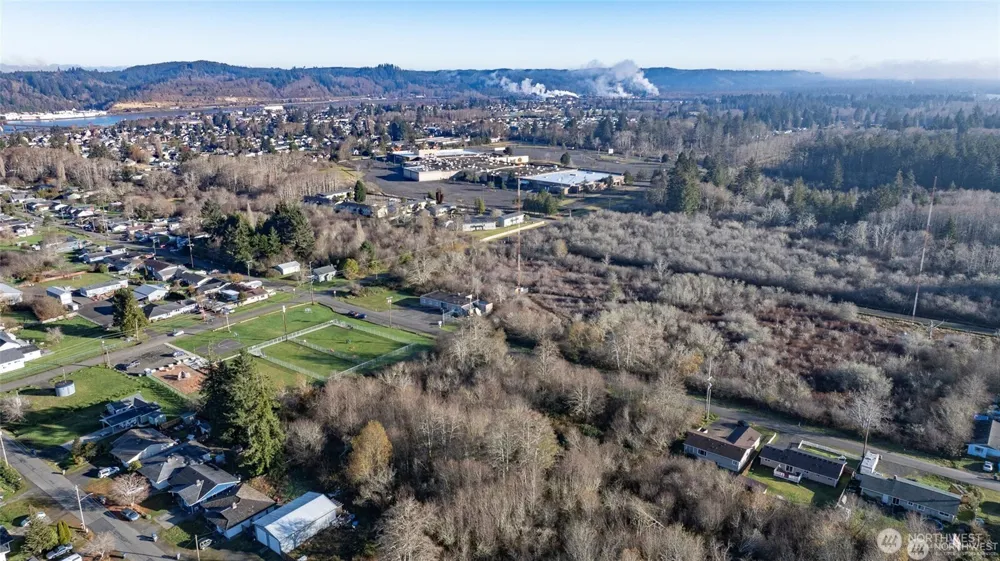 2 Fillmore Road Aberdeen, WA 98520