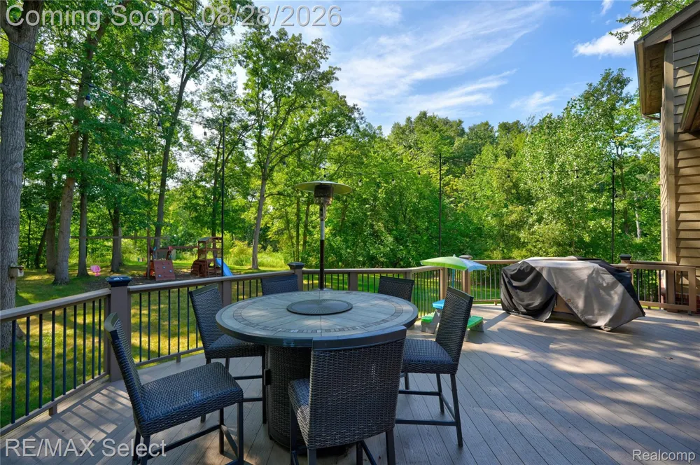 105 Lake Pines Drive Hartland Township, MI 48114