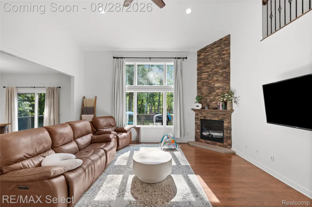 105 Lake Pines Drive Hartland Township, MI 48114