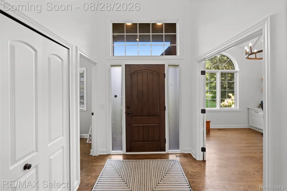 105 Lake Pines Drive Hartland Township, MI 48114