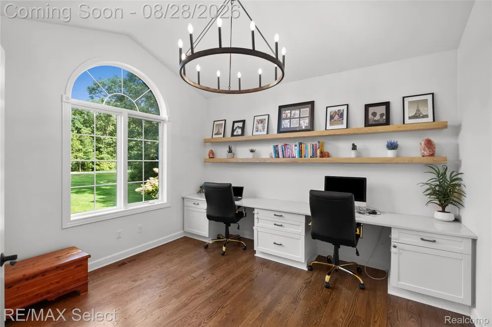 105 Lake Pines Drive Hartland Township, MI 48114