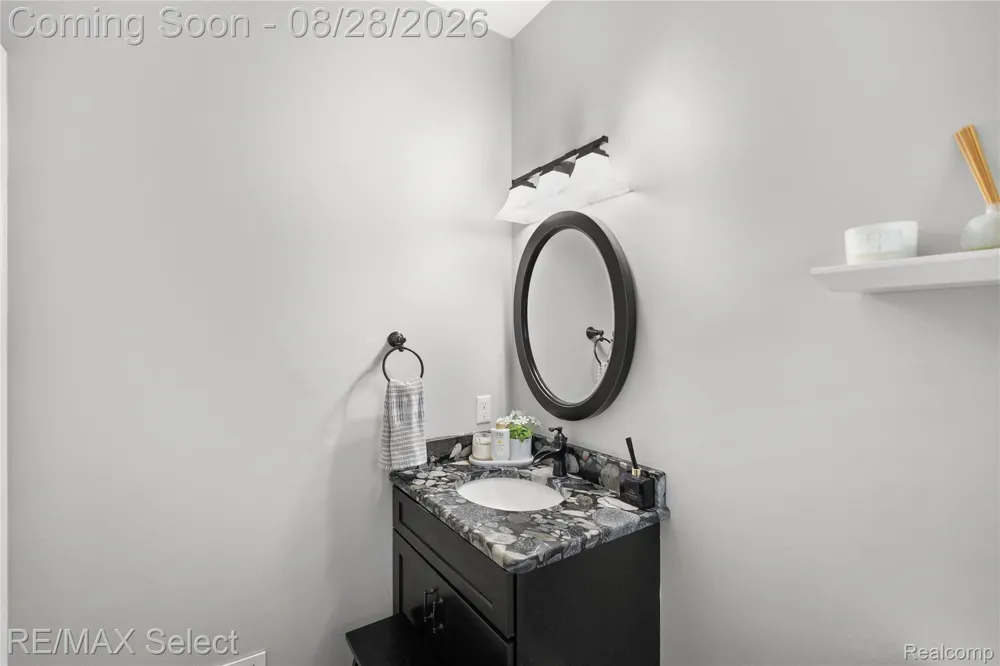105 Lake Pines Drive Hartland Township, MI 48114