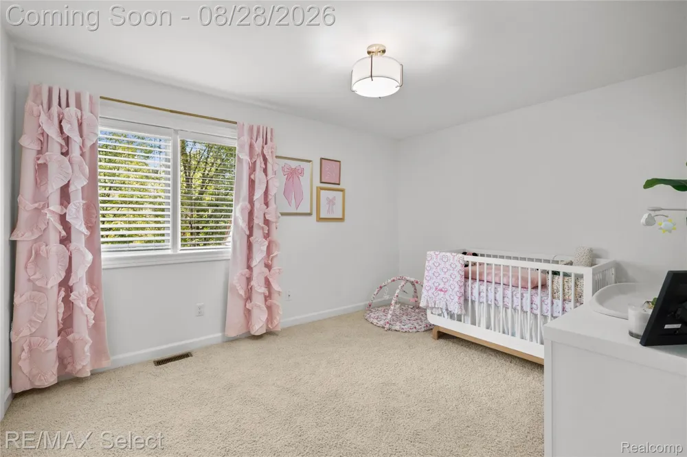 105 Lake Pines Drive Hartland Township, MI 48114