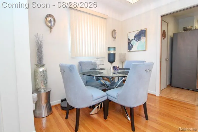 8610 Winston Lane Dearborn Heights City, MI 48127