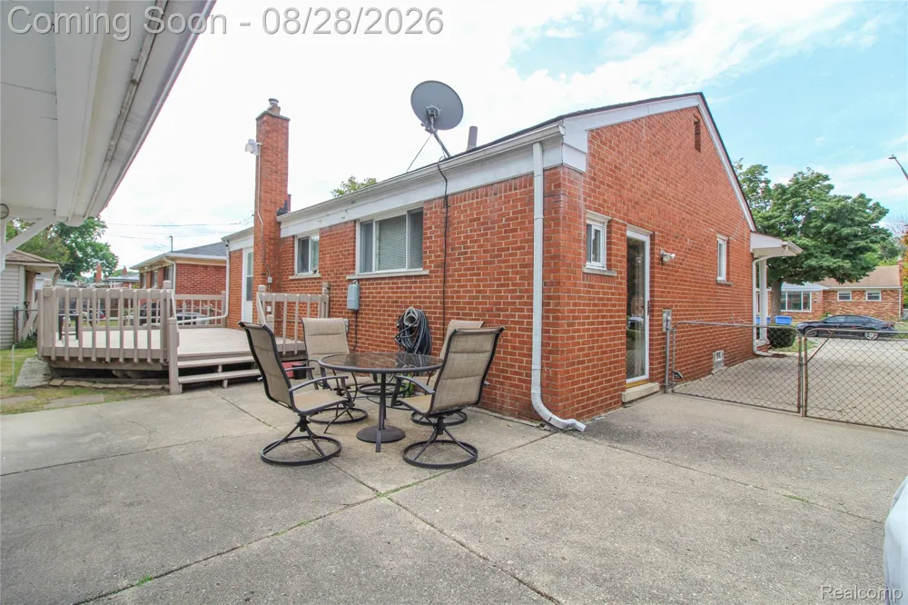 8610 Winston Lane Dearborn Heights City, MI 48127